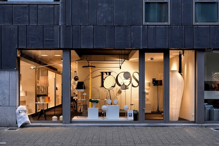 Modern Retail Shop in Milan Center